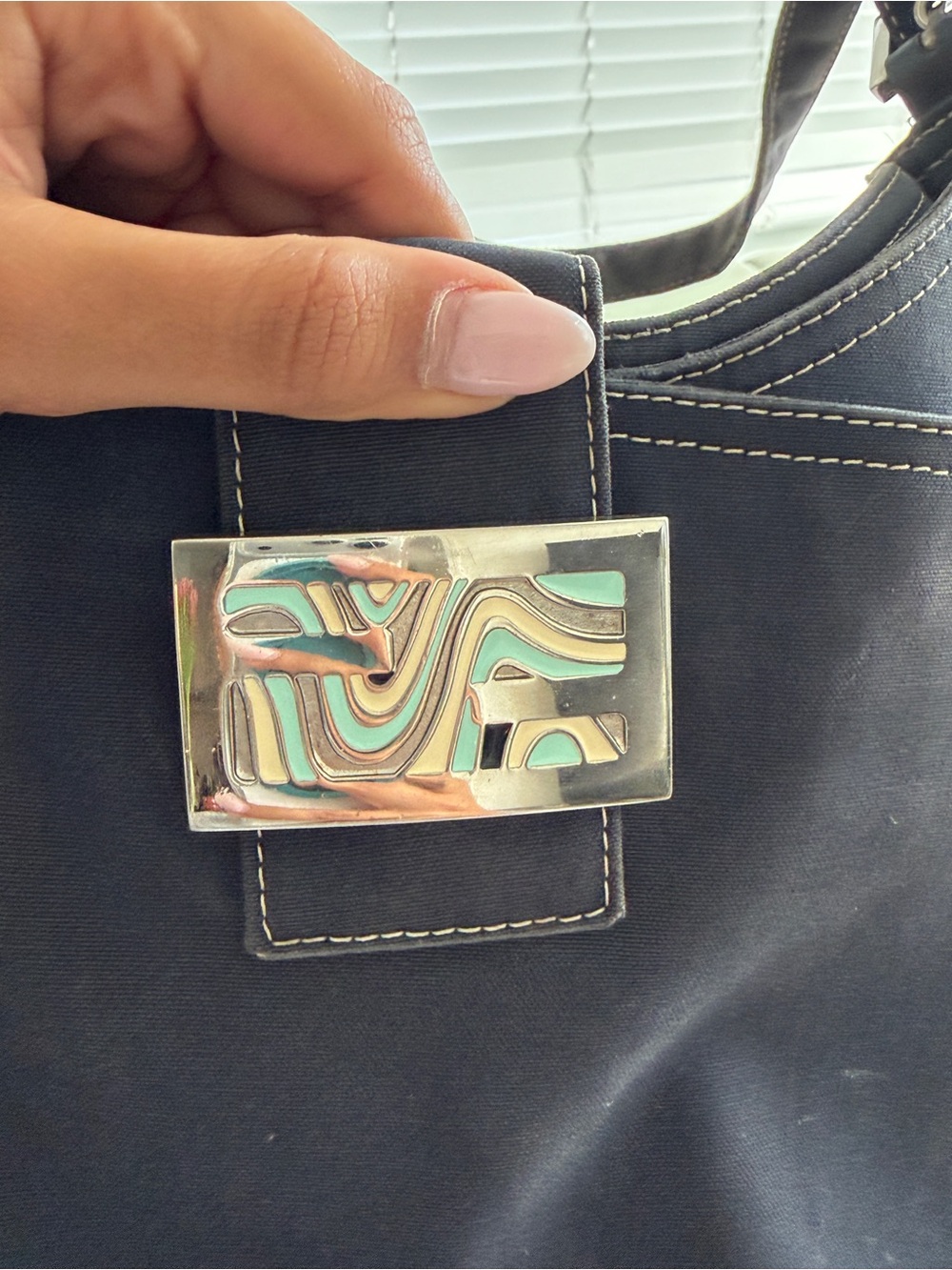 Fendi Mama Baguette Shoulder Bag - Picture 5 of 12